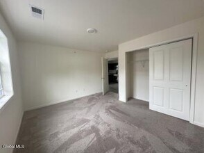 1311 Broadway in Rensselaer, NY - Building Photo - Building Photo