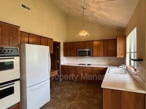 9903 W Westview Dr in Boise, ID - Building Photo - Building Photo