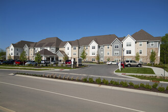 Thornbury Pointe Senior Apartment Homes in Avon, IN - Building Photo - Building Photo