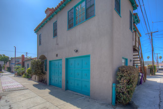 4216 E 1st St in Long Beach, CA - Building Photo - Other