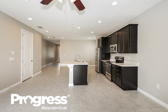 344 Buchannan Dr in Davenport, FL - Building Photo - Building Photo
