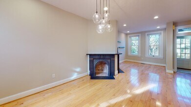 1517 D St SE in Washington, DC - Building Photo - Building Photo