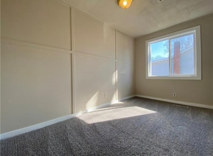 3440 Easton Blvd in Des Moines, IA - Foto de edificio - Building Photo