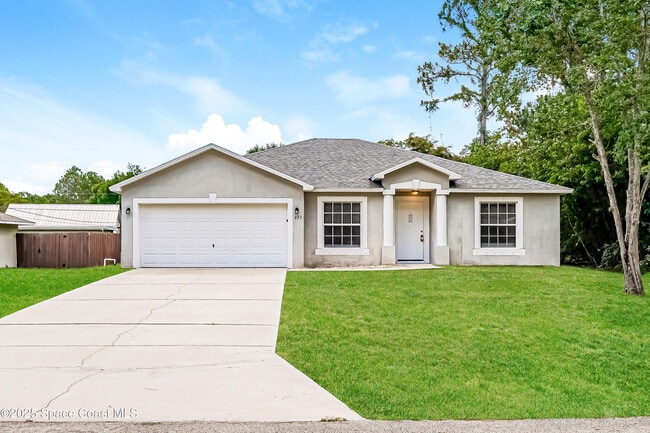 property at 225 Gordon Rd NW