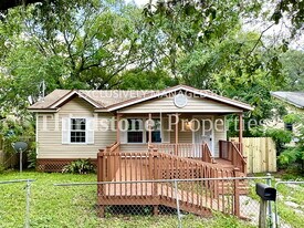 156 Willow Branch Ave in Jacksonville, FL - Building Photo