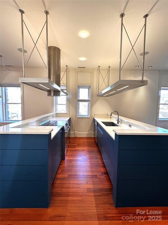 130 Biltmore Ave in Asheville, NC - Building Photo