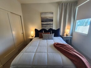 2006 Foxtrot Loop, Unit Room for Rent in Chula Vista, CA - Building Photo - Building Photo