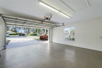 4553 Pasadena Ct in Naples, FL - Foto de edificio - Building Photo