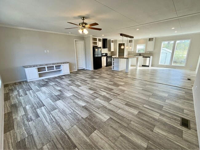 31422 Marlin St in Magnolia, TX - Building Photo - Building Photo