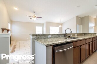 593 Brightview Dr in Lake Mary, FL - Building Photo - Building Photo