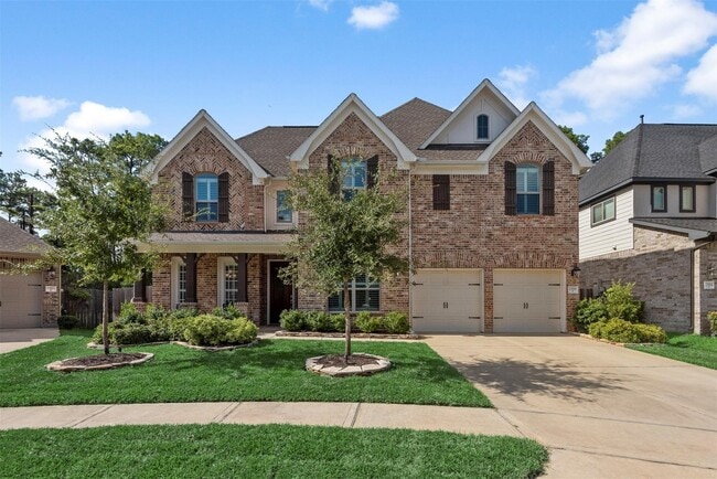 property at 13918 Oakdale Gln Trce