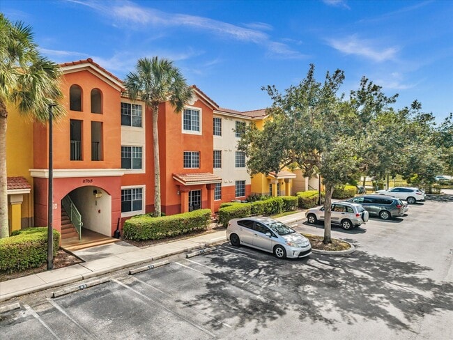 6768 Heritage Grande in Boynton Beach, FL - Building Photo - Building Photo