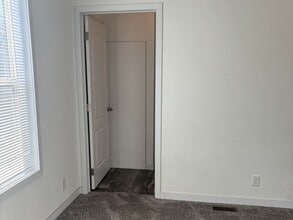 464 Cimarron in Lake Elmo, MN - Building Photo - Building Photo