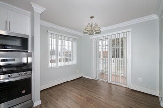 3-15 Willowbrook Ave in Bay Shore, NY - Building Photo - Building Photo