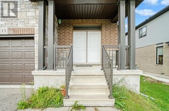 13 Hartfield St in Ingersoll, ON - Building Photo - Building Photo