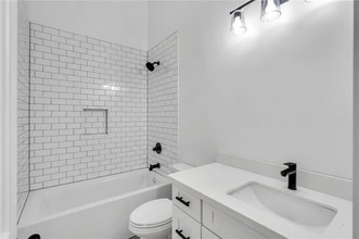 1800 Franklin Ave in New Orleans, LA - Building Photo - Building Photo