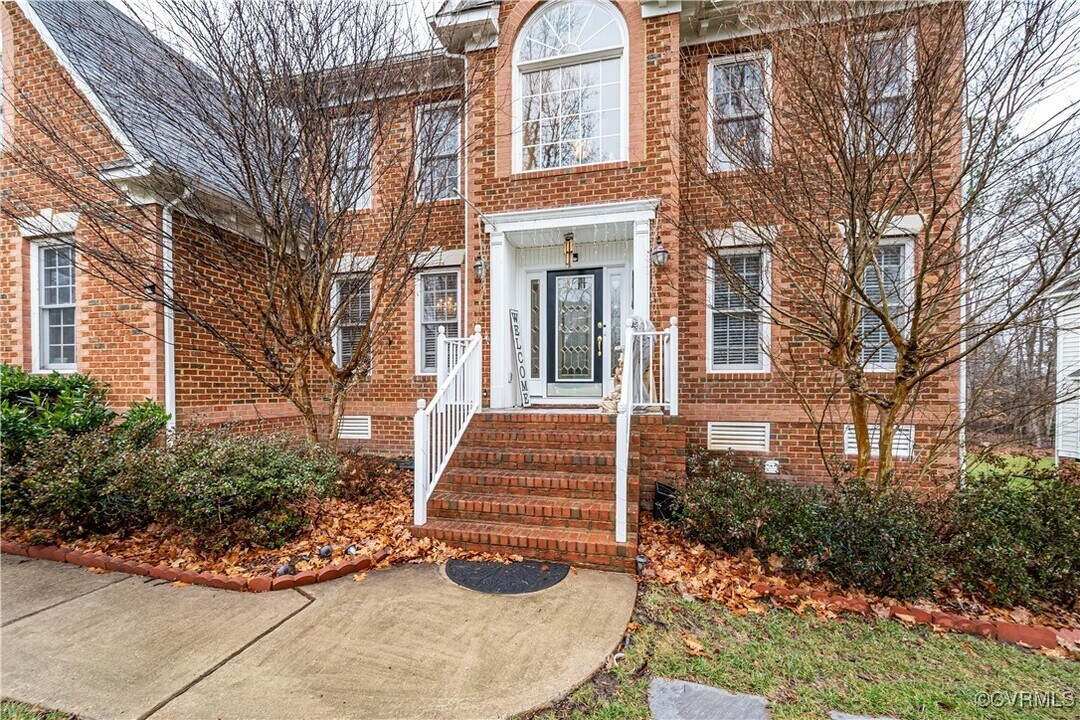 15706 Fire Light Pl in Moseley, VA - Building Photo