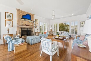 886 Debordieu Blvd in Georgetown, SC - Building Photo