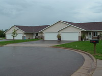 Country Meadows Apartments in Eau Claire, WI - Foto de edificio - Building Photo