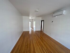 809 N Harlem Ave, Unit 2S in Oak Park, IL - Building Photo - Building Photo