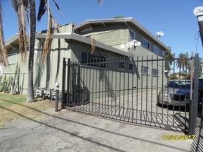 641 W Century Blvd in Los Angeles, CA - Building Photo - Other