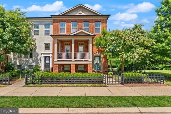 43378 Old Ryan Rd in Ashburn, VA - Building Photo - Building Photo