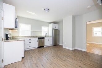 5 S Harlem St in Worcester, MA - Building Photo - Building Photo