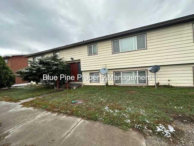 property at 1440 Alice Ave