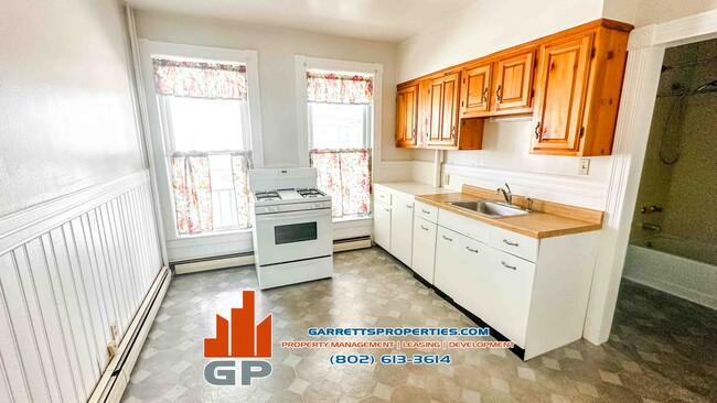 19 Steeple Pl, Unit 19 Steeple Pl Unit 5