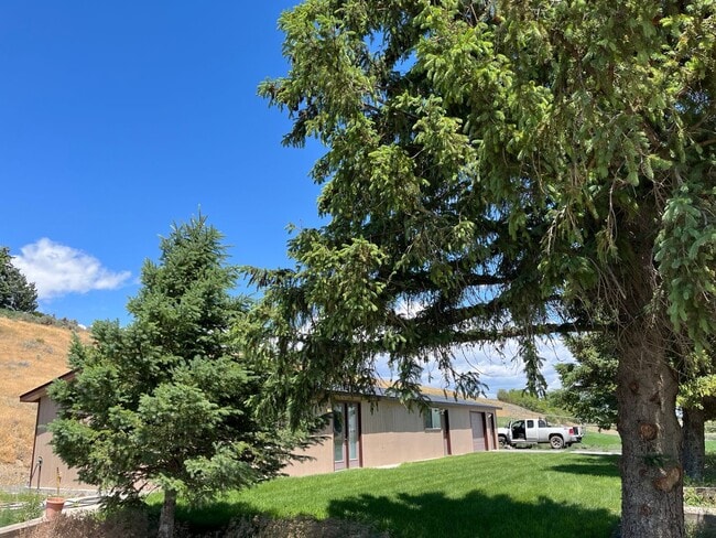 1516 Rd D NE in Moses Lake, WA - Building Photo - Building Photo