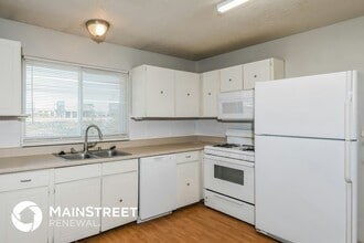 1716 Springhill Dr in O'Fallon, MO - Building Photo - Building Photo