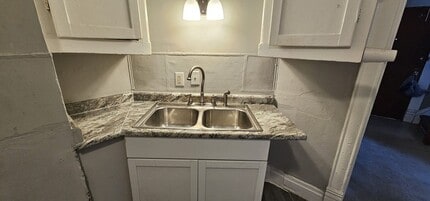 602 E Ravine Ave in Peoria, IL - Building Photo - Building Photo