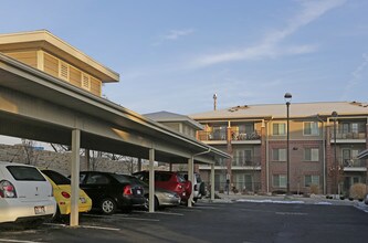 Plymouth View Senior Housing in Taylorsville, UT - Foto de edificio - Building Photo