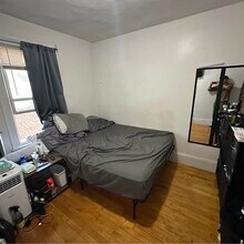 61 Hubbard St, Unit 2 in Malden, MA - Building Photo - Building Photo