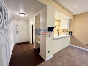 14076 E Stanford Cir in Aurora, CO - Building Photo - Building Photo