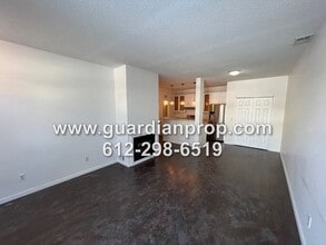 2739 Mallard Dr in Woodbury, MN - Building Photo - Building Photo
