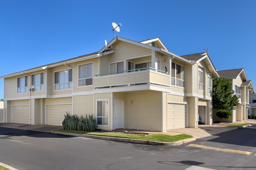 91-1100 Laaulu St in Ewa Beach, HI - Foto de edificio