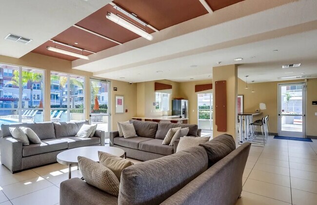 12664 Chapman Ave in Garden Grove, CA - Building Photo - Building Photo