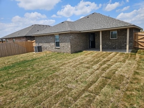 10501 Admire St in Amarillo, TX - Foto de edificio - Building Photo