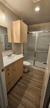 2331 N Thompkins Ave, Unit 401 in Bethany, OK - Building Photo - Building Photo