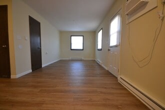 28325 State Hwy P in Cross Timbers, MO - Building Photo - Building Photo