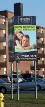 Oxford Apartments in Oshawa, ON - Building Photo - Building Photo