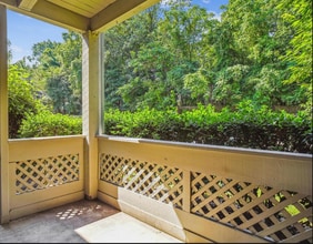 35 Windbrooke Cir in Gaithersburg, MD - Building Photo - Building Photo