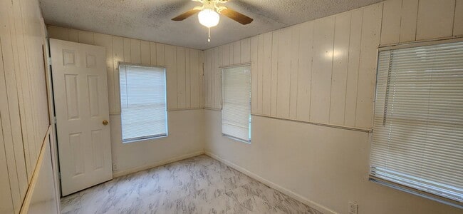 818 Veller Dr in Houston, TX - Building Photo - Building Photo
