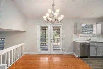 676 Tarkington Rd S in Stone Mountain, GA - Building Photo - Building Photo