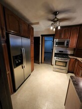 712 Wilmington Ave in Dayton, OH - Foto de edificio - Building Photo
