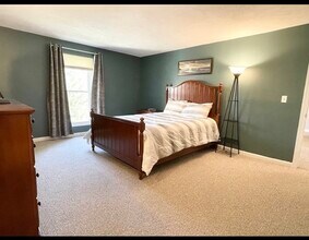 6 Kennedy Ln in Milford, MA - Building Photo - Building Photo