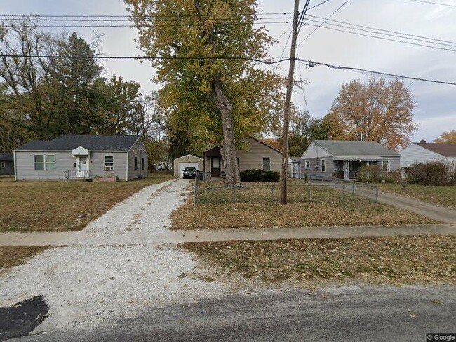 property at 3009 W Antoinette St
