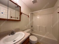 587 Woodward Ave photo'