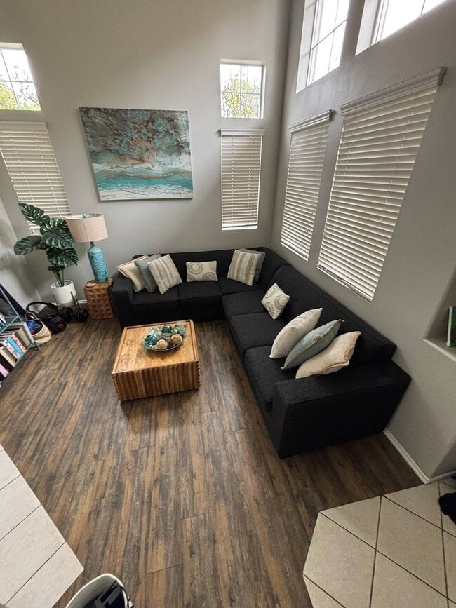7567 Quiet Cove Cir in Huntington Beach, CA - Building Photo - Building Photo